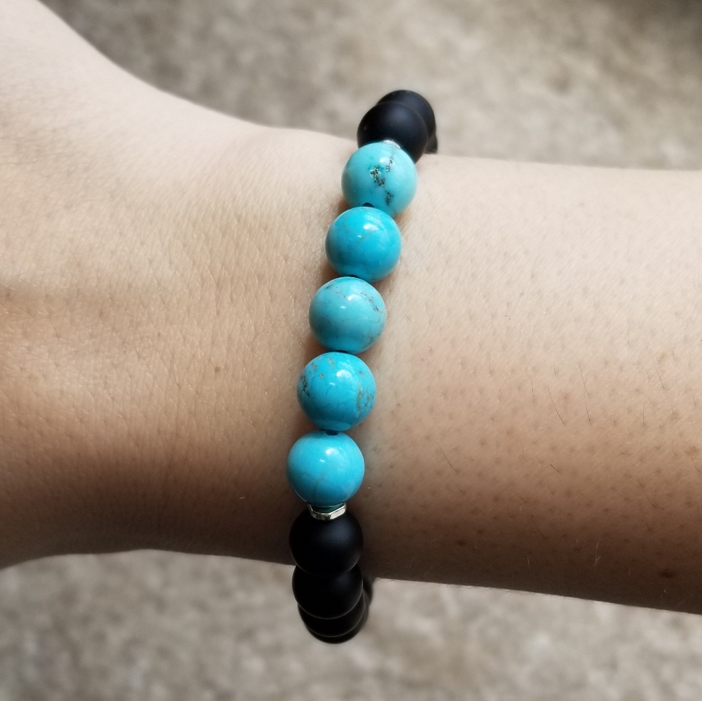 Turquise & Black Onyx Beaded gemstone Bracelet - Picture 7 of 8